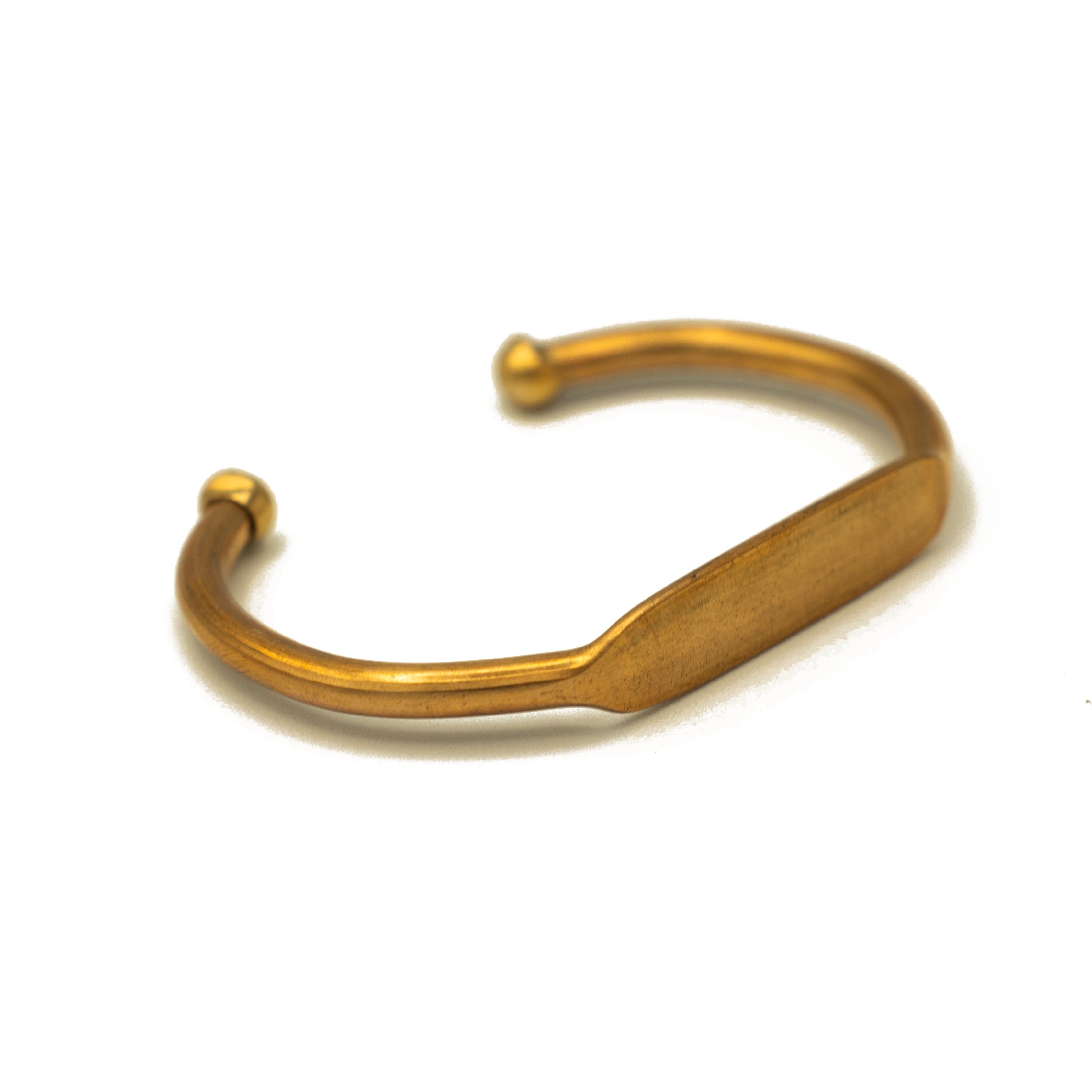 akoK18バングル Clint Cuff Bracelet – Azi Rasson
